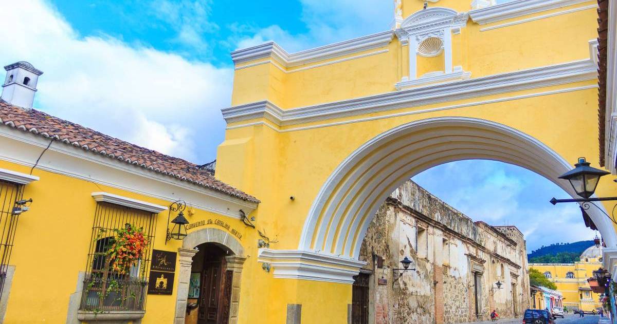 cheap hotels in Antigua Guatemala